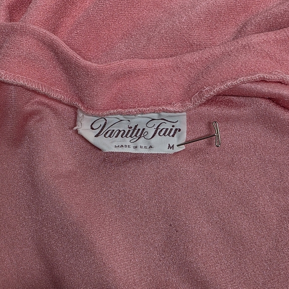 Vanity Fair Pink Robe - Picture 7 of 8